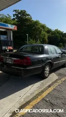 Auto en venta buena condición. AC