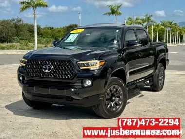TOYOTA TACOMA 4x4 LIMITED 600MILLAS