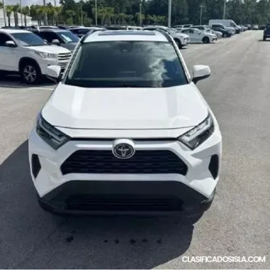 Toyota RAV4 2022 XLE