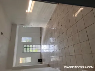 Se alquila cómodo Apartamento