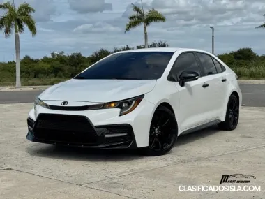 Toyota Corolla SE Nightshade 2021