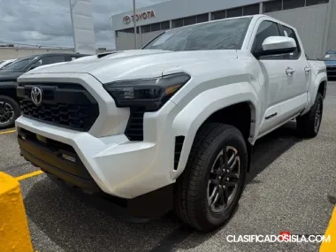 Toyota Tacoma 4WD 2025