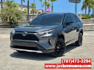 TOYOTA XSE HYBRID 57 MIL MILLAS