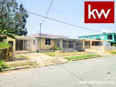 Casa en Urb. Reparto Martell