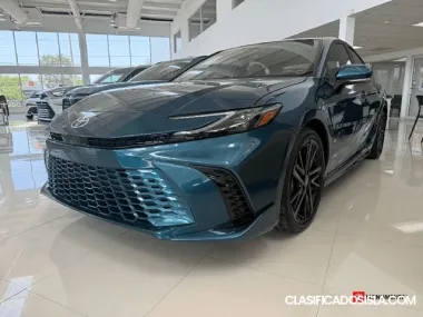 Toyota Camry 2025