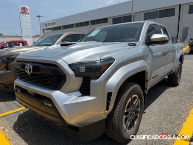 Toyota Tacoma 4WD 2025