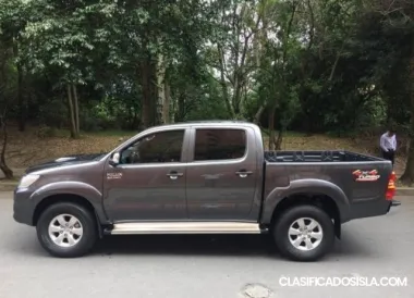 Toyota Hilux 3.0