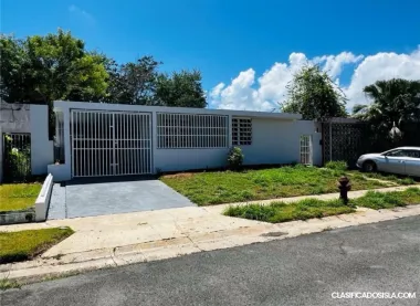 LARGE FAMILY HOUSE FOR RENT IN URB UNIVERSITY GARDEN