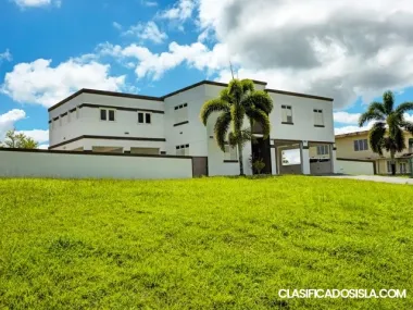 Casa  con muchas  posibilidades