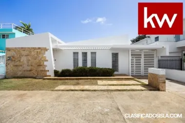 Urb. Santa Teresita, Casa en S J