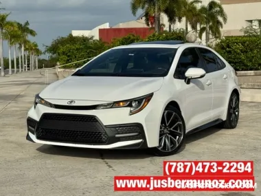 TOYOTA COROLLA SE , SUN ROOF,BELLO!