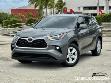 Toyota Highlander LE 2022