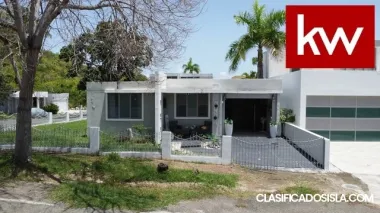 Urb. Rexmanor, Casa en Guayama