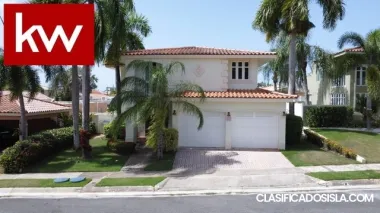 Urb. Grand Palm, Casa en Vega Alta