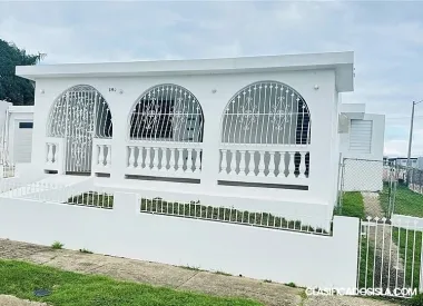 Santa Isidra Ii Calle Marginal 