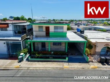 Casa en Urb. Eduardo Saldaña