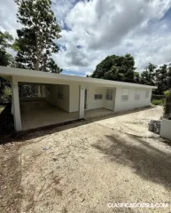 Hermosa y espaciosa casa actualmente en alquiler.