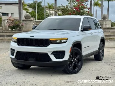 Jeep Grand Cherokee Altitude 2023