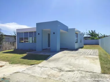 Unique beachside 2bed/1bath for rent 