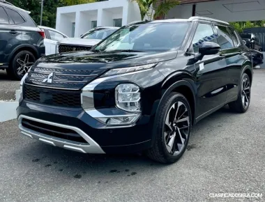 Mitsubishi Outlander Del Año, Nuevecita Y De Paquete, Esper