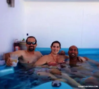 Jacuzzys Y Piscinas, Pa Combatir El Calor, Venta Y Construcc