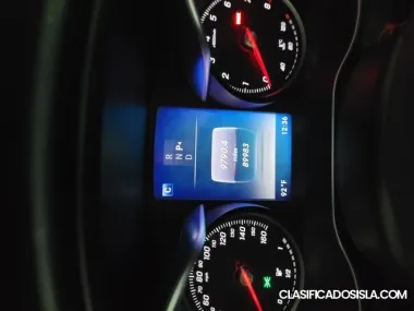 2017 MERCEDES BENZ C300