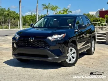 Toyota Rav 4 LE 2024