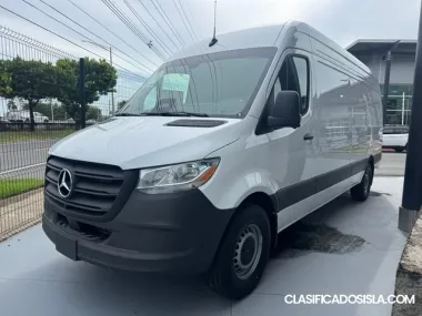 MERCEDES BENZ SPRINTER 2500