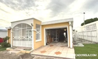 SANTA JUANA II, Cerca de todo!