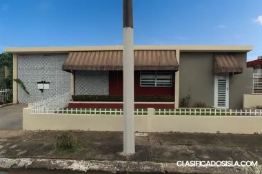 Urb. ext. El Comandante en Carolina