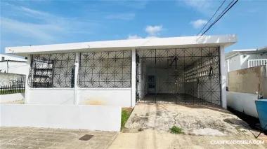 CASA DISPONIBLE EN Urb Lomas Verdes Bayamón,