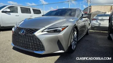 2022 Lexus is300