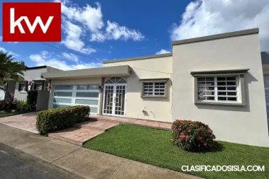 Casa en Urb. Paseo Santa Barbara